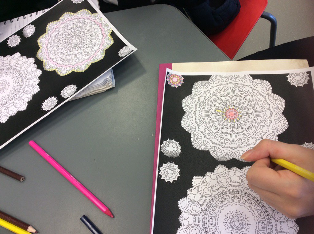 HSCNHS's tweet photo. Amazing work having a go at creative colour therapy this morning year 12! #learnbelieveachieve https://t.co/pRcduK0QDp