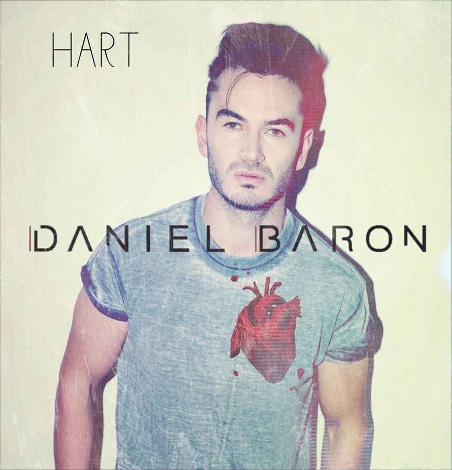 18h30 Chris will be chatting to <a href="/DanielBaronSA/">Daniel Baron</a>  ♥HART♥ on <a href="/WildCoastFM/">Wild Coast 98.6 FM</a>  wildcoastfm.co.za <a href="/StarburstPromo/">Starburst Promotions</a>