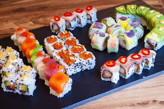 RealSushi11's tweet photo. Packed with fresh fish, crunchy vegetables and fiber-filled rice, sushi is a nutrient-packed, healthy meal. https://t.co/9YnU6rdpIj