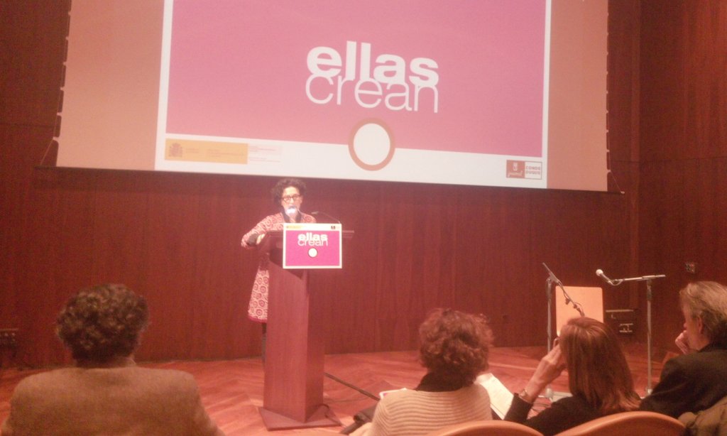 En la presentación de #EllasCrean en @museothyssen con @TeatroSinRed #DiaDeLaMujer #Mujer ¡Buena programación!
