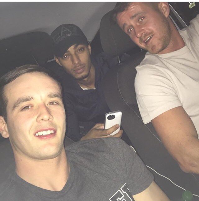 durell92's tweet photo. Dam in the morning with my brothers gonna be a wild weekend 💯✌️👀 https://t.co/PuOklYhVHB