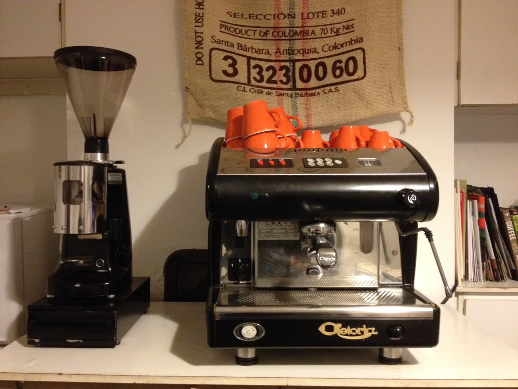 I'm selling my grinder and coffee machine. Please contact me if interested