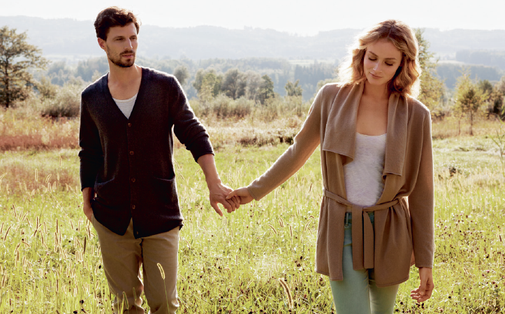 SeaCellEn's tweet photo. #FTCCashmere shows summer collection 2016 with #SeaCell™ the fiber with the power of the sea
https://t.co/Z0EU5Nbgvb https://t.co/bjMxyba11Z