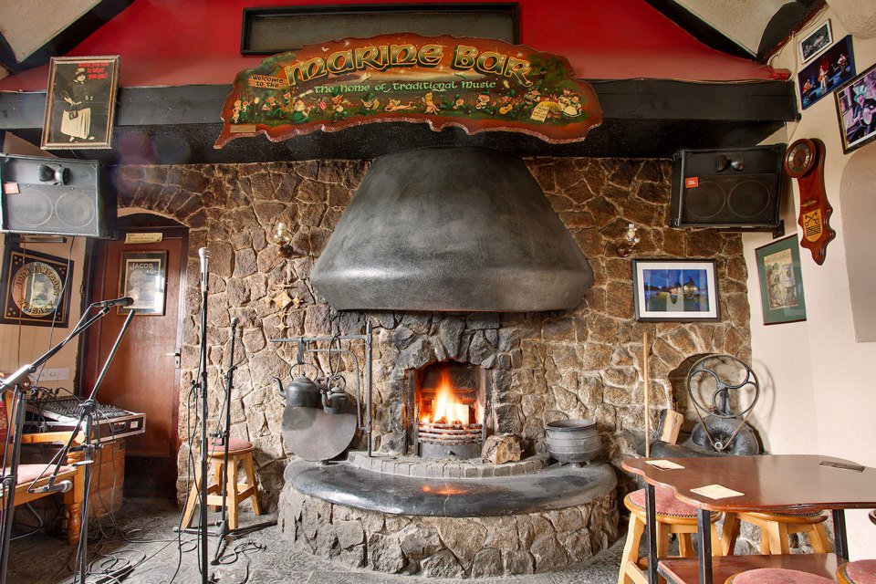 MarineBar tweet media