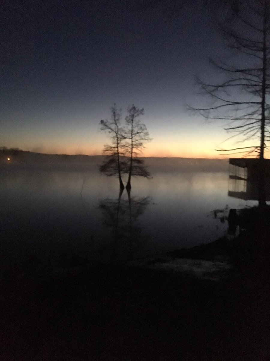 JoshuaChipman's tweet photo. Last day to pre fish. #lakedarbonne #crappiemasters https://t.co/q1lYPw0SXH