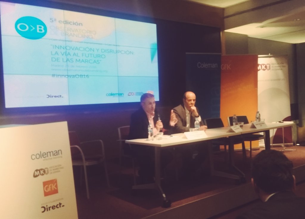AMKT_es's tweet image. Despide la 5ª Edición del Observatorio de Branding @JulioVidosa, consejero de MKT. ¿Qué os ha parecido #innovaOB16?