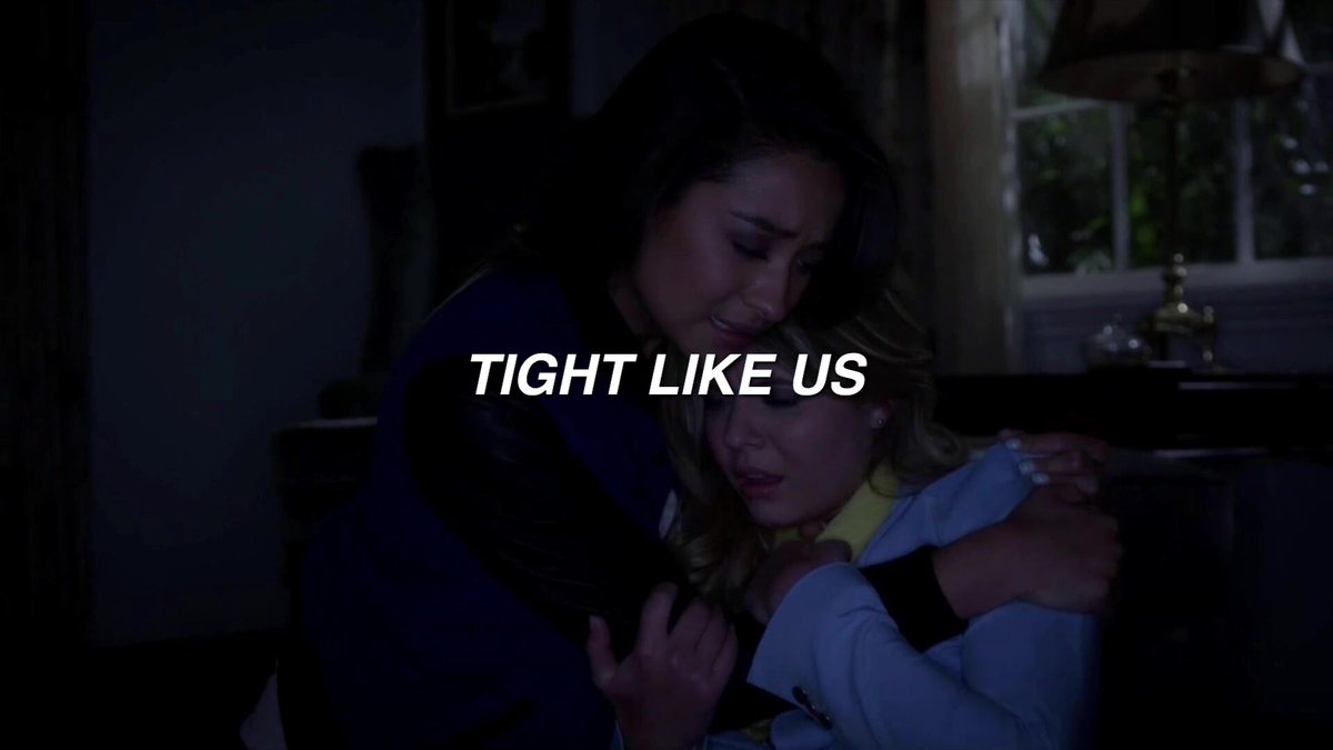 EmisonLyrics's tweet image. #Emison || Song: You and I - One Direction 😞