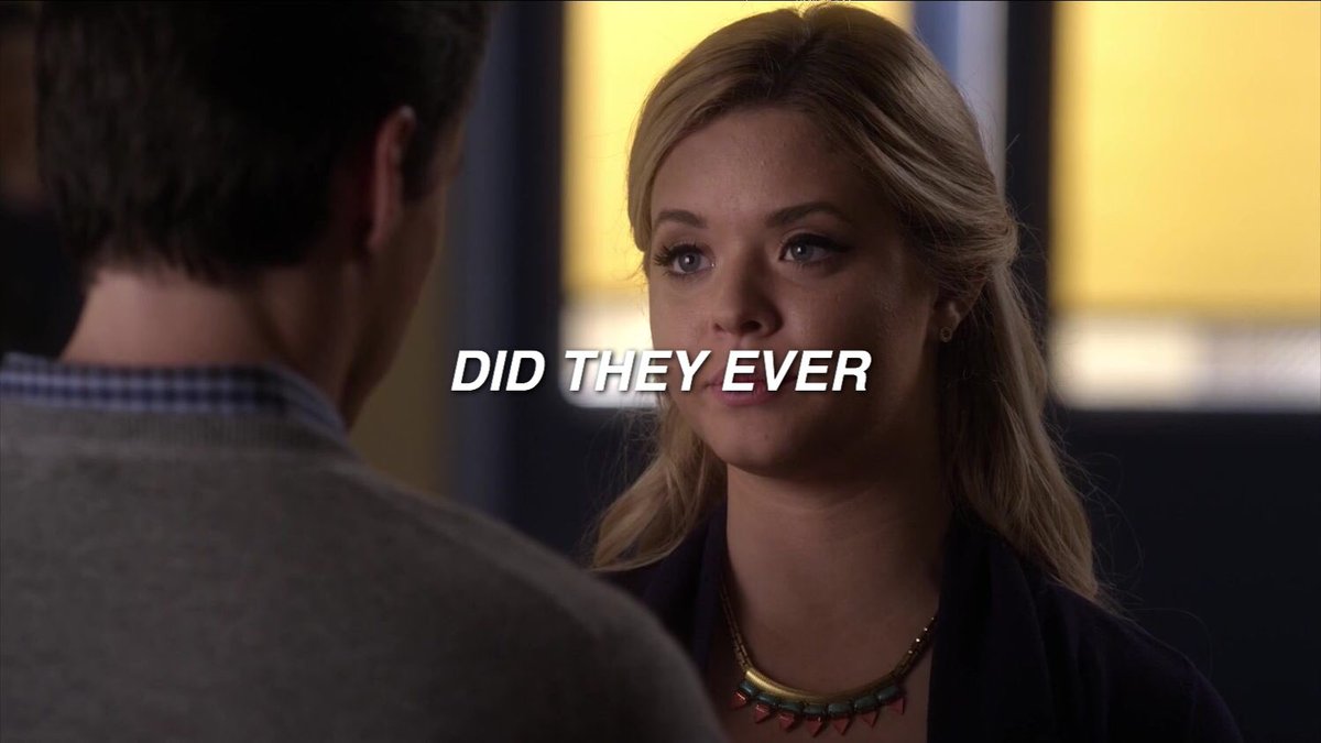 EmisonLyrics's tweet image. #Emison || Song: You and I - One Direction 😞