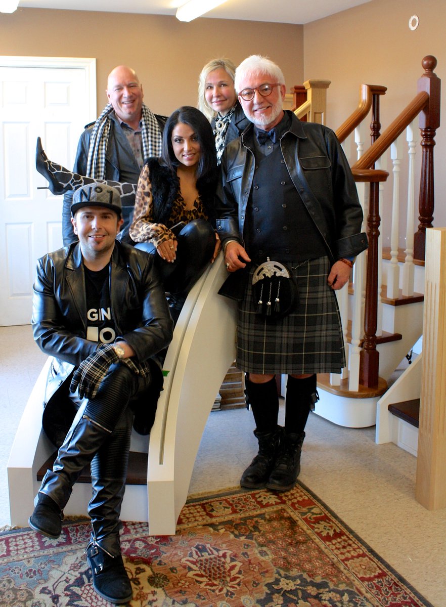 NicholasRosaci's tweet image. T.O. Dream Team Looking B-B-B-B-Bad To The Bone! #FDHOME #PROBUILT #DreamHome #DesignersWithAttitude