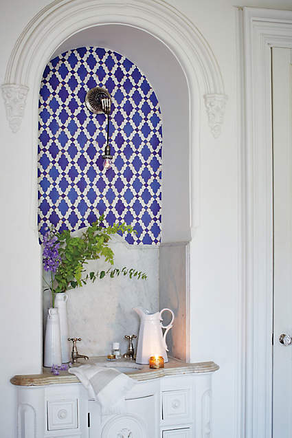 SusanZisesGreen's tweet image. Can you believe this is #Wallpaper from @Anthropologie! They are really stepping up their design game! #decorate