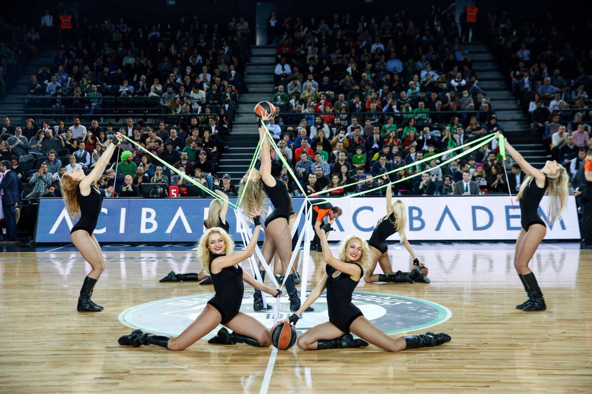 #redfoxes #Darussafaka #sirabizde #euroleague #top16 #istanbul