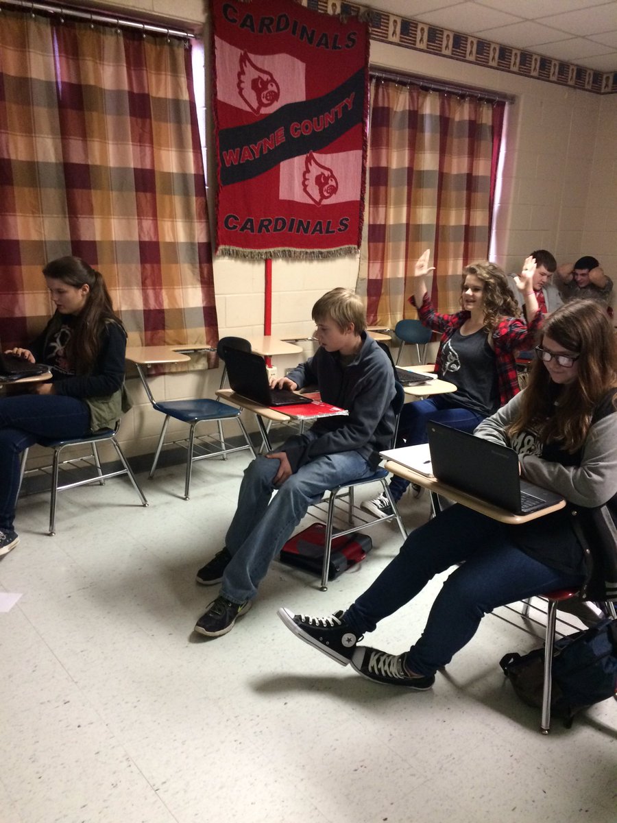 brendahoover17's tweet photo. Competition is great. Students loving quizizz #iTeachDigital https://t.co/0xC4oMqBSE