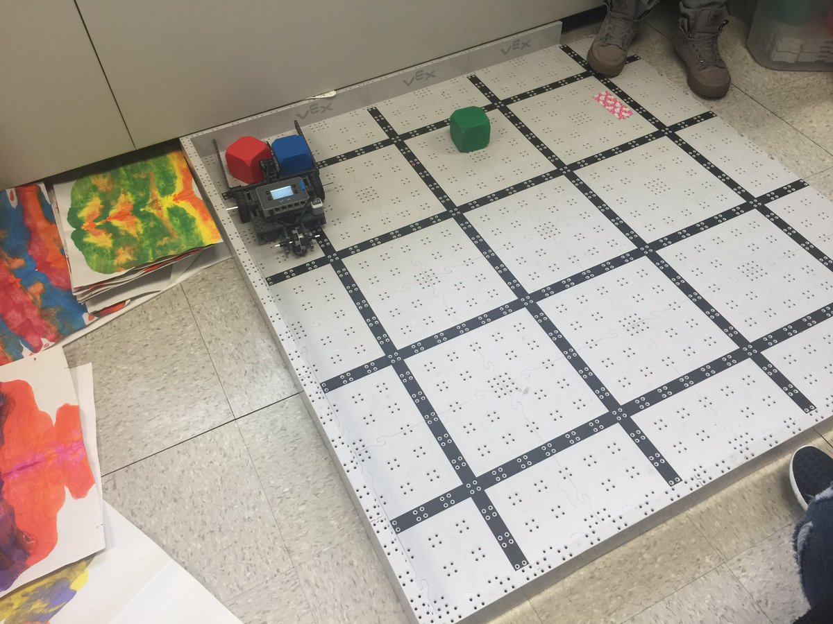 RitenourIWC's tweet photo. We are testing our robot designs today in PLTW. #ritenourexcellence #allin #rsdlearning https://t.co/ZJ5a9hJ5jb