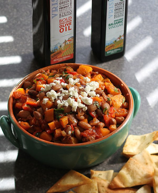 FlyingOliveFarm's tweet photo. It's #NationalChiliDay -- Try our Ultra #Healthy #Vegetarian Version! https://t.co/JqOZNTzeLi #meatfree @Vrisi36 https://t.co/UE8RZ14A1s