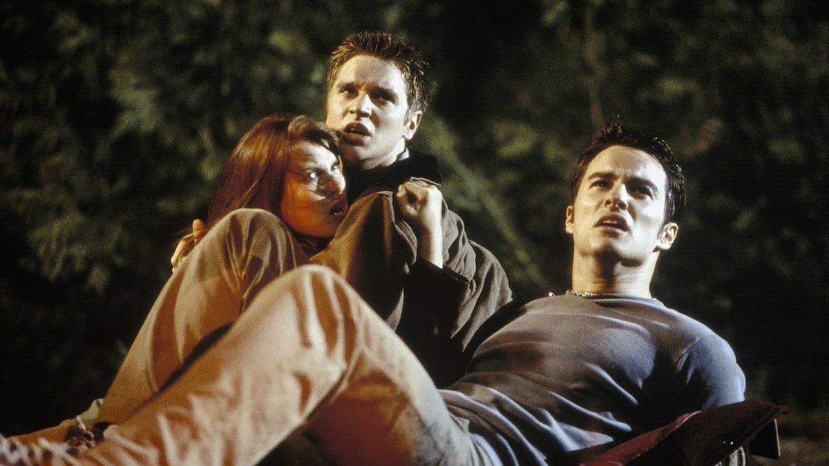 totalfilm's tweet photo. Final Destination was originally an X-Files episode. What? https://t.co/yTkpprMaCC https://t.co/8gmuDVEP7d