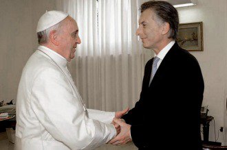 LuisMartinez678's tweet photo. Con "algunas líneas de fiebre", Francisco suspendió su agenda de este jueves #ConDosPalabrasTeDigo #MACRI_MUFA https://t.co/WYCEMh7W0c