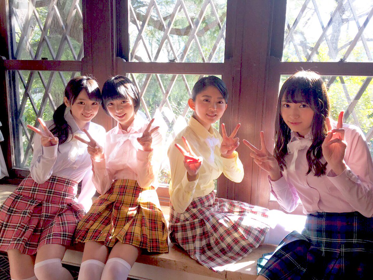 櫻坂46 2 24発売の 週刊少年サンデー にて今泉佑唯 鈴本美愉 平手友梨奈 渡辺梨加が表紙とグラビアを務めております ぜひご覧ください 欅坂46 T Co Dnnptqnk46 櫻坂46 2 24発売の 週刊少年サンデー にて今泉佑唯 鈴本美愉 平手友梨奈 渡辺梨加が表紙とグラビアを務めております ぜひご覧ください 欅坂46 T Co Dnnptqnk46