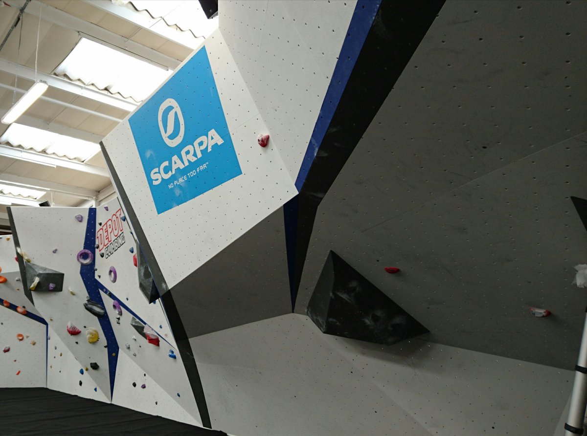 DepotManchester's tweet photo. Big, bold, blank lines today. Opening comp preparation begins #climbingcomps @SQUAWKBrewingCo @ScarpaUK https://t.co/6rNe9vO4T7