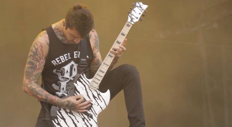 LucyPryor's tweet photo. HAPPY BIRTHDAY TONY @Tony_Turtle https://t.co/GrFr29dEOf