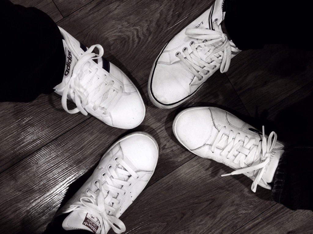 taku8720's tweet image. 最近写真の取り方を
勉強してる新谷です。

今回は力作です

#kitcs#adidas#stan smith
#DIESEL#LEE