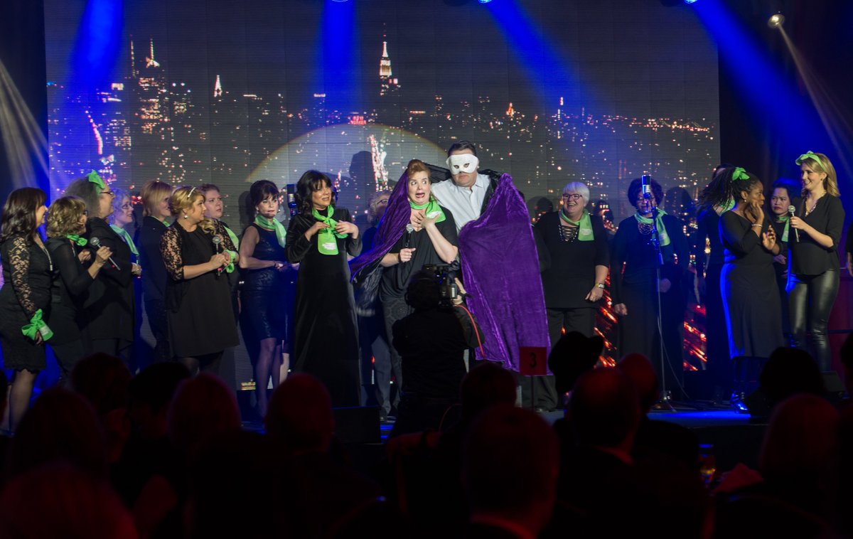 MentalHealthNS's tweet photo. #DSOM2016 Chorus surprised onstage by @MikeSavageHFX as Phantom of the Opera! Full gallery: https://t.co/Ytq5yXg1p3 https://t.co/zOsiq1jLfg