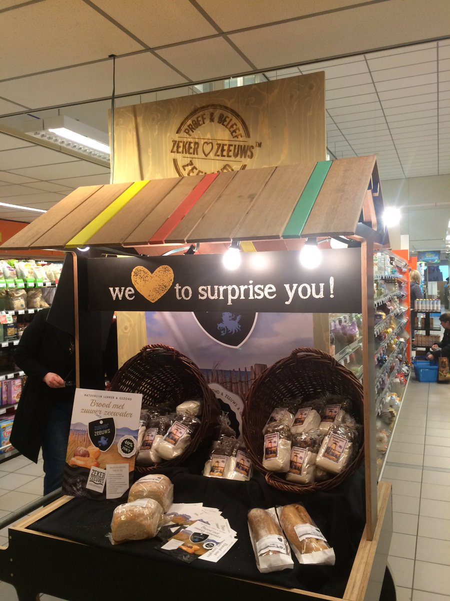 ProefenBeleef's tweet photo. Proef &amp; Beleef Zeeland in Bruinisse @gemeentesd @ProefenBeleefZ #MarketPlaza. @bruinisse https://t.co/KC19OwUKZH
