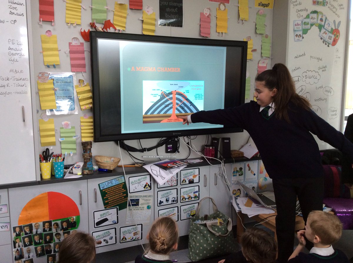 Classof206lLTPA's tweet photo. What a treat! We have visitors from @Year6LTPA delivering a #PowerPoint about #extreme #weather #theme #skills https://t.co/LfoP11lTWM
