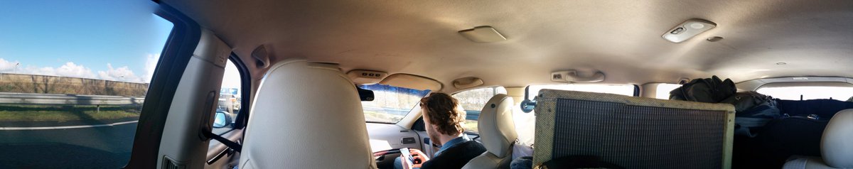 eptv's tweet photo. Onderweg naar Groningen een #instore bij @PlatoGroningen om 5 uur. Daarna @veraclub! https://t.co/SNi8swk6Ov