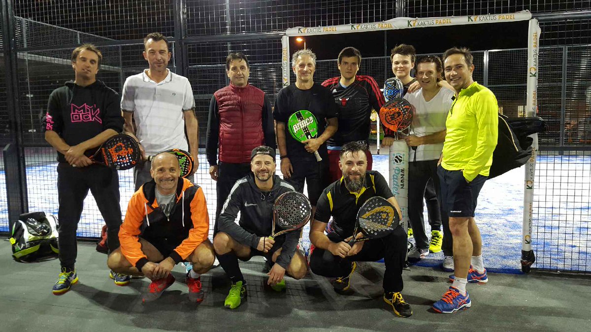 WinwinPadel's tweet photo. Nos participants au Tournoi "La Mêlée" by Winwin Padel. 27/02/2016 #RBS6Nations #padel #tournoi #winwinpadel https://t.co/EXrbTTEunH