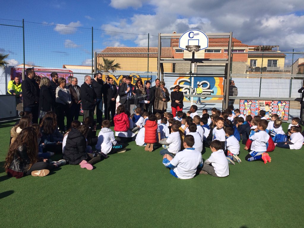 lauriecharrie's tweet photo. Inauguration du city stade de @portbarcares  (66) avec la présence de @sebchabal #sport https://t.co/RiwGBNRihm