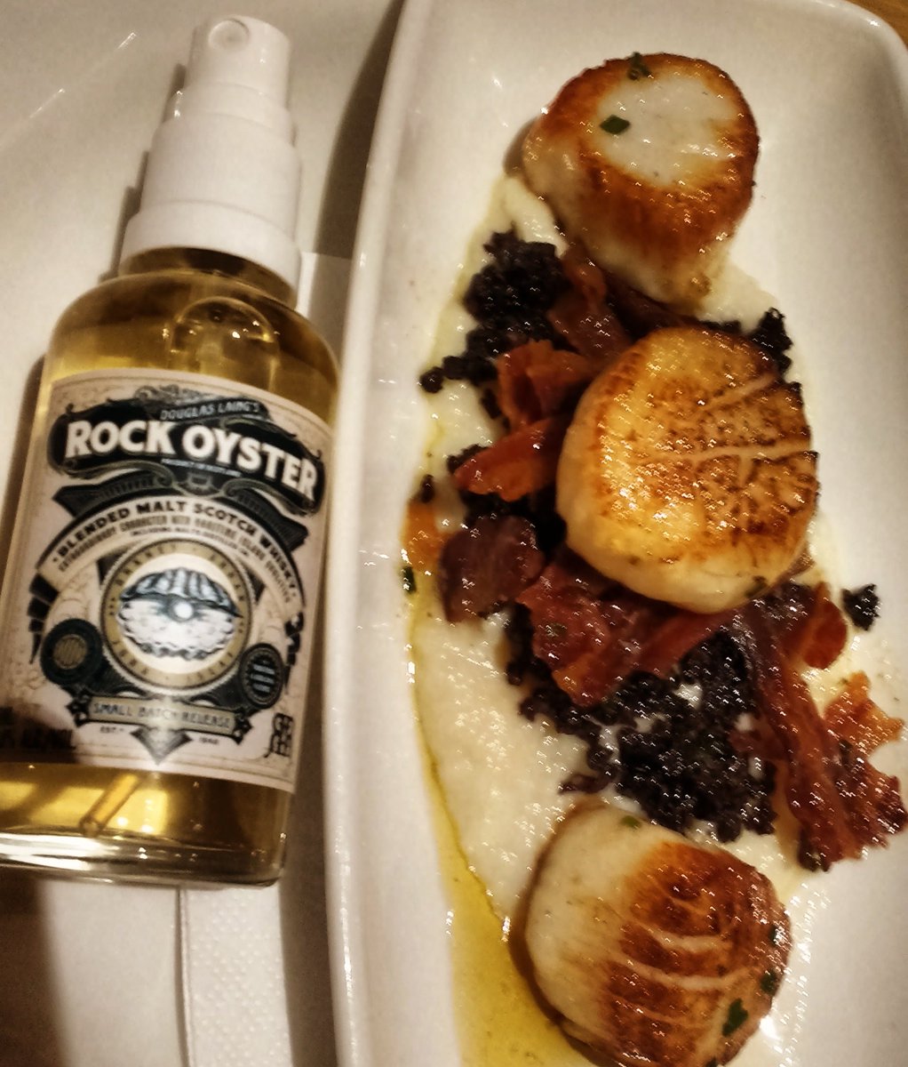 RemarkableMalts's tweet photo. Did someone say Scallop Week? As if we needed an excuse! Rock Oyster at the ready! #scallopweek #regionalmalts https://t.co/4QVch2L7MV