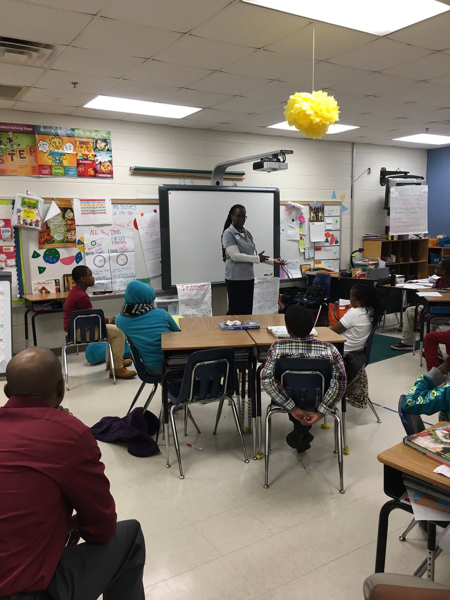 GasSouthCares's tweet photo. Sharing careers at Heritage!#handupnotout https://t.co/fbsKxqtT4l