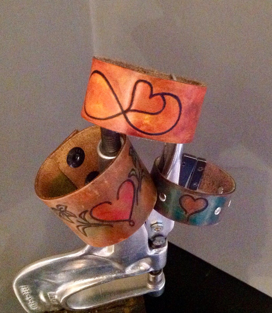 7TDesigns's tweet image. #GetCuffed We have a #leather #cuff to #suit your #style #hippie #fashion #CountryMusic #rockstar @GAlexanderllc