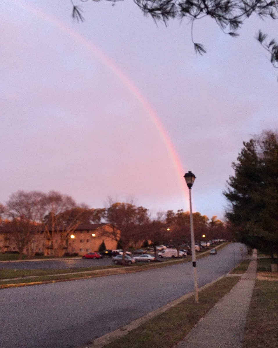 TrangQuach2's tweet photo. Rainbow after rain I love #Rianbow https://t.co/UWndriJSMV