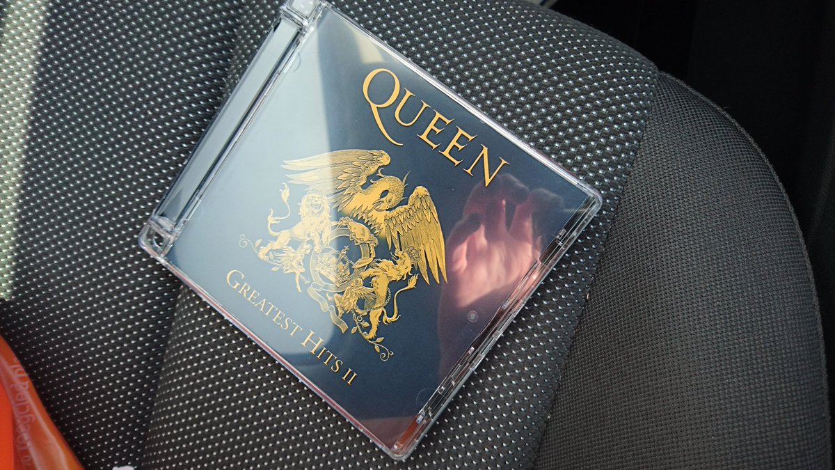 mrcraigfrancis's tweet photo. I had this on cassette as a kid and guess what? I still love it! #Queen #modernformat #nopencilrequired https://t.co/l69wSaq3Nl
