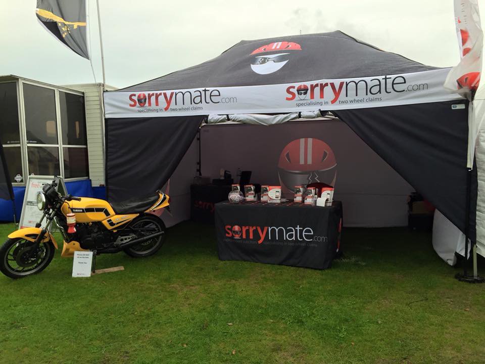 Branded #popupgazebo & #featherflags for @SorrymateUK produced by @XG_GROUP #eventprofsuk #eventprofs #eventgraphics