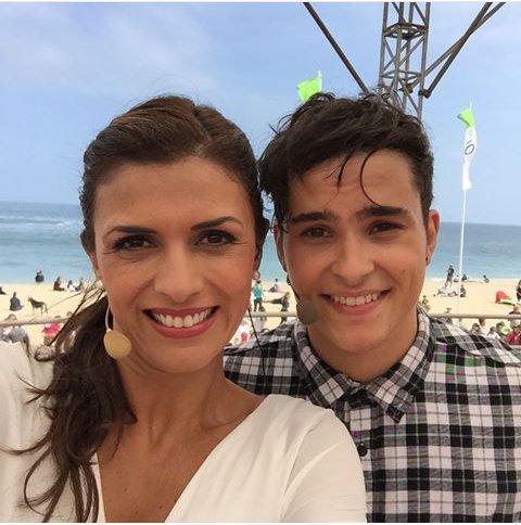 j_kamila's tweet photo. @Schusteroficial que linda foto👌 salen topisimos! :3 jadjjss https://t.co/TL5TQvL3WE
