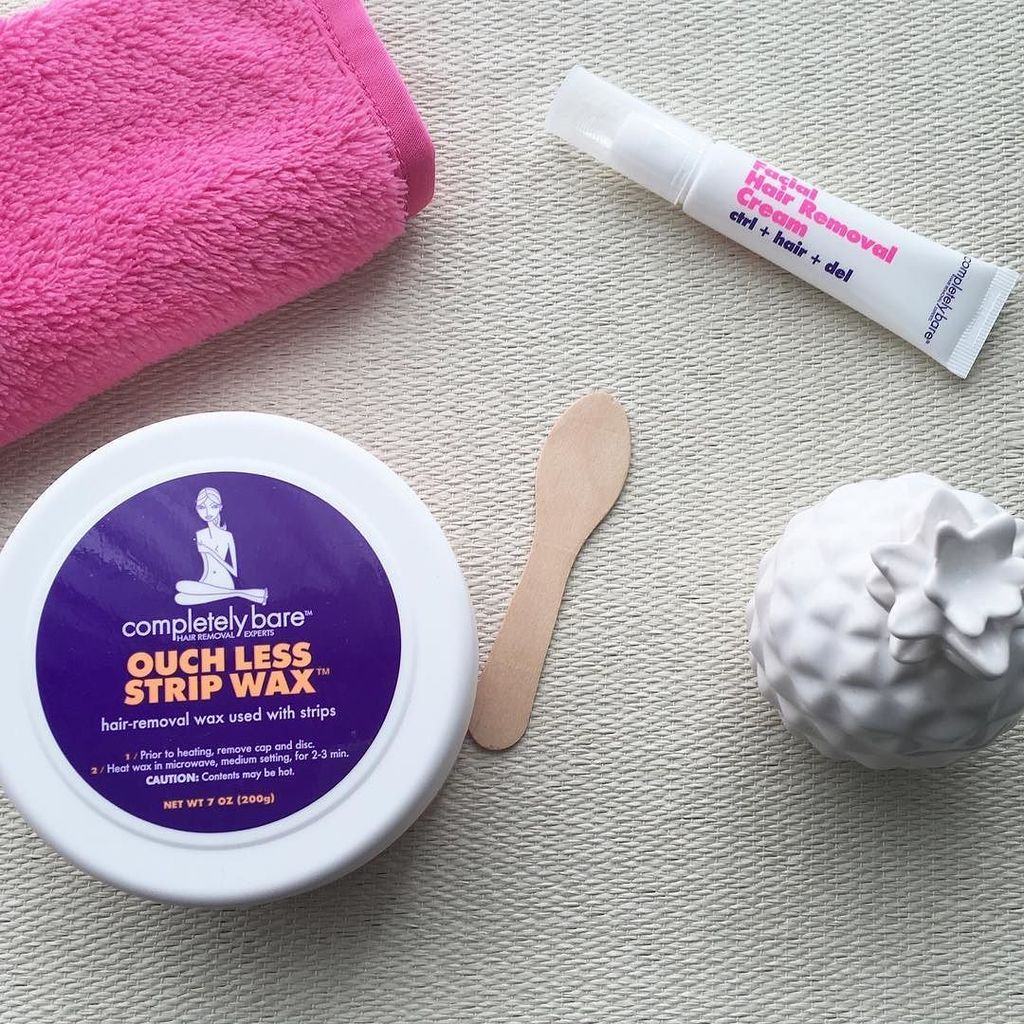 CBareProducts's tweet photo. Smooth skin is always in. #completelybare https://t.co/o2v54Vq8Cq