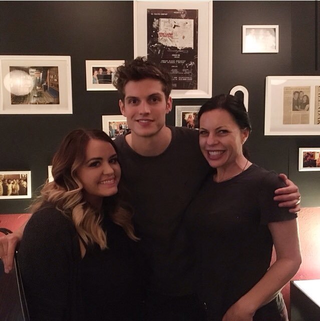 HessaItaly's tweet photo. Ma che bellini che sono ♡ #AfterMovie #DanielSharman #HardinScott #AfterFamily https://t.co/ZQekLtBPFD