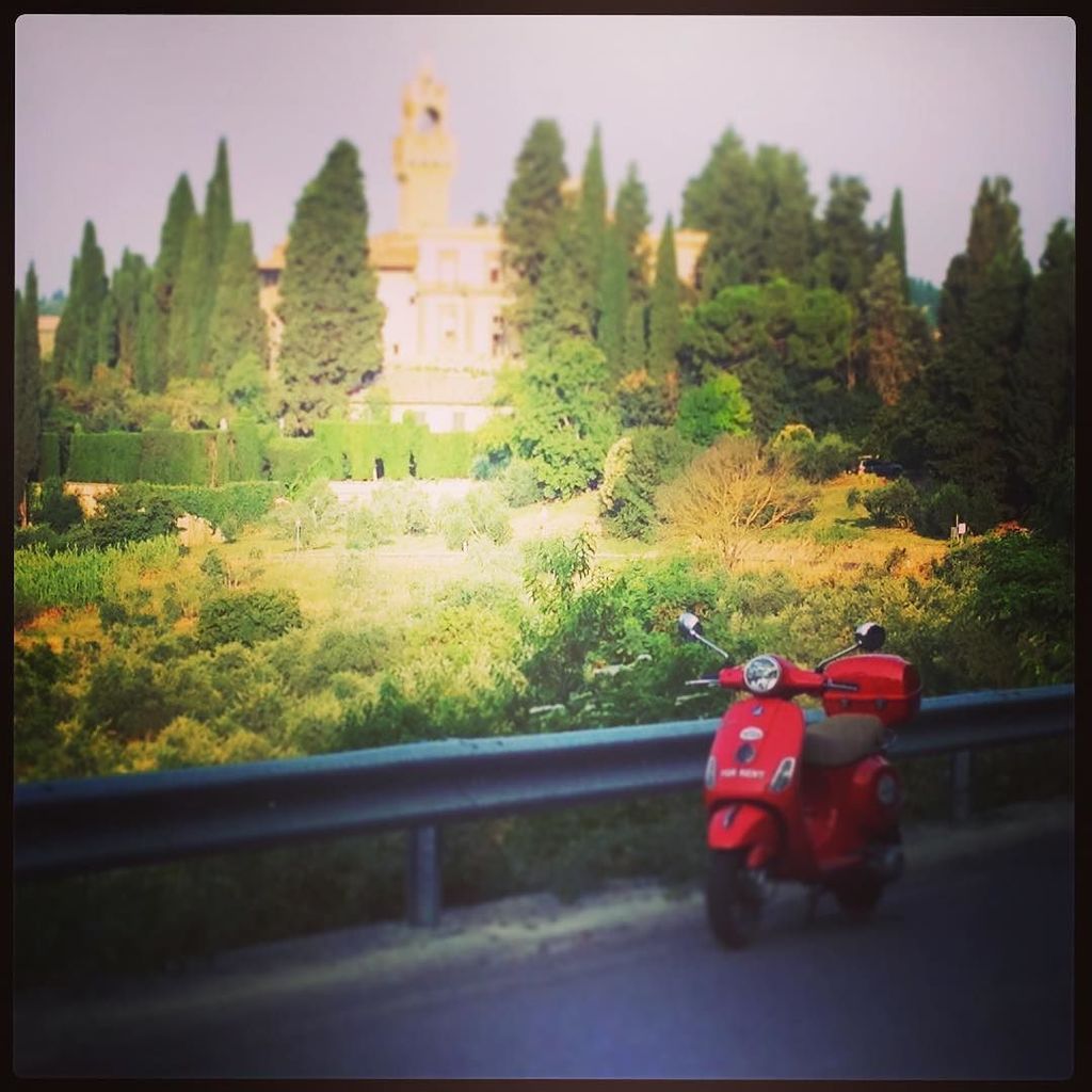 WeTuscany's tweet photo. Montegufofoni in the morning light. #vespa #montegufoni #tuscany #whpfirstlight #piaggio #italy #castello #vespagra… https://t.co/KE6WsXmOWa
