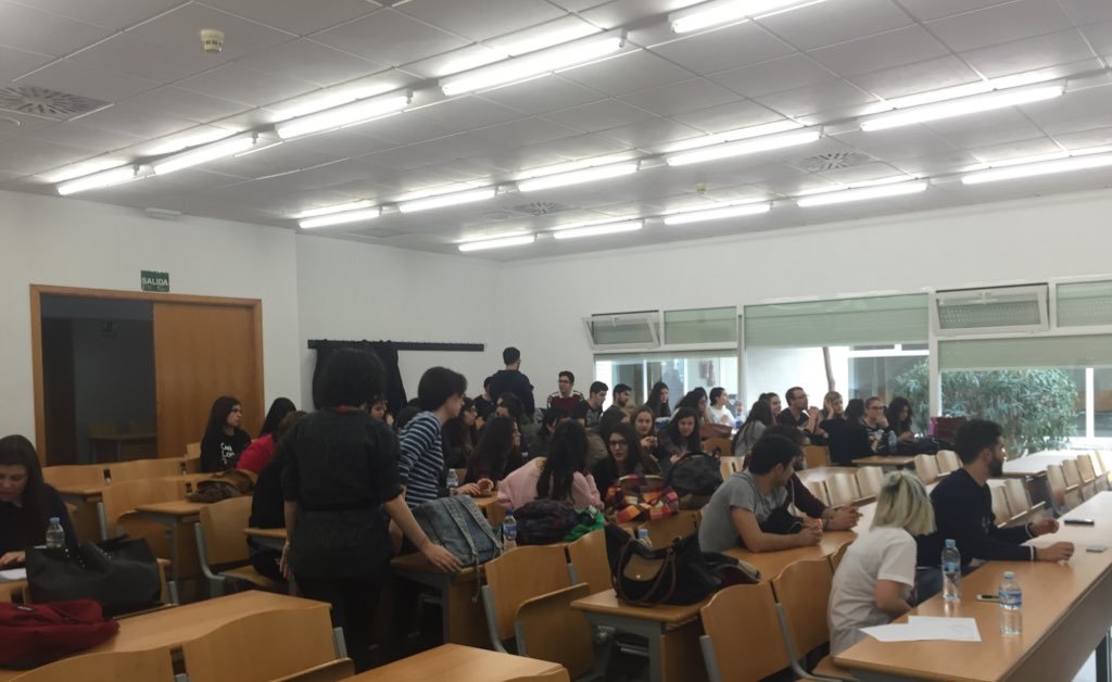 AVEFUMH's tweet photo. PREPARADOS... LISTOS... #AVEF #HOMEOPATIA https://t.co/ows7BzSdP5