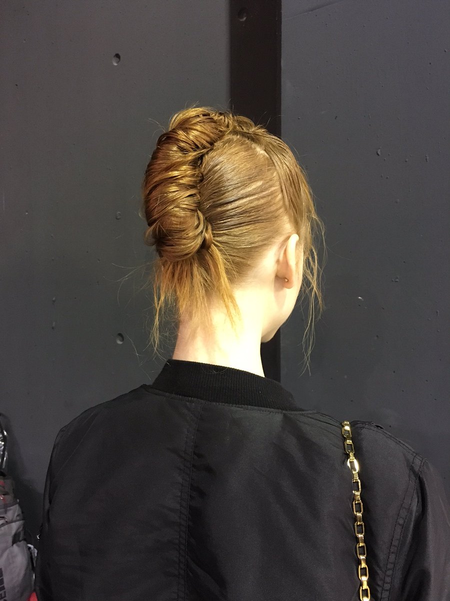 Moroccanoil's tweet photo. Loving the 90s inspired look from the @CoSTUMENATIONAL AW 16 show. Created by James Pieces for Moroccanoil 😍 #MFW https://t.co/36uNmL8UOt