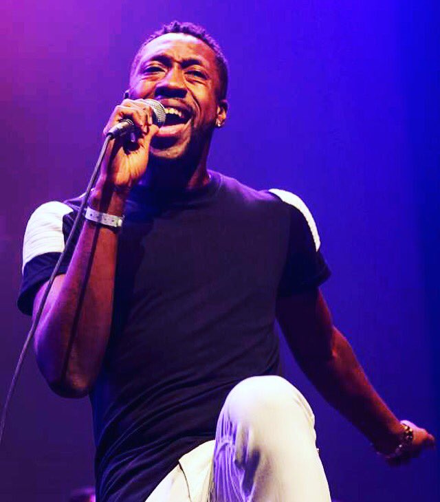 Tymcbrown's tweet photo. Squalllll!!! #screlt #belt #squall #singer #music Photo by J.M Pirro https://t.co/1LrLOEzRrS