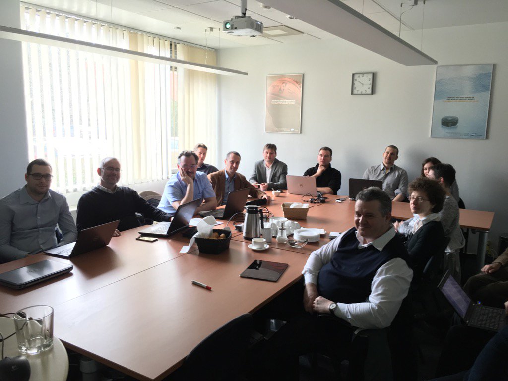 CsabaBalazsS_P's tweet photo. Great #SAPB1 9.2 workshop with a great Partner Team in Hungarian Office. https://t.co/2HgVDnDVXJ