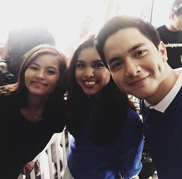 ravishinde9389's tweet photo. @MaineMendoza talks About the Uniqueness of Alden Richards
#VoteMaineFPP #KCA 
See more https://t.co/8KUTVKpYBX https://t.co/6m8HMOuCRK