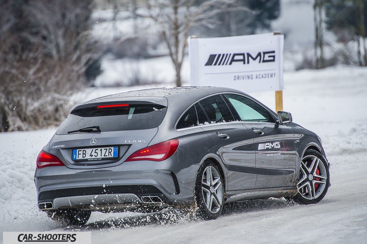 Car_Shooters's tweet photo. What a fantastic day !! #4MATIC is the best way to play in the snow! @MercedesBenz_IT @MercedesBenz #CSTestDrive https://t.co/HCNAuFDGaz