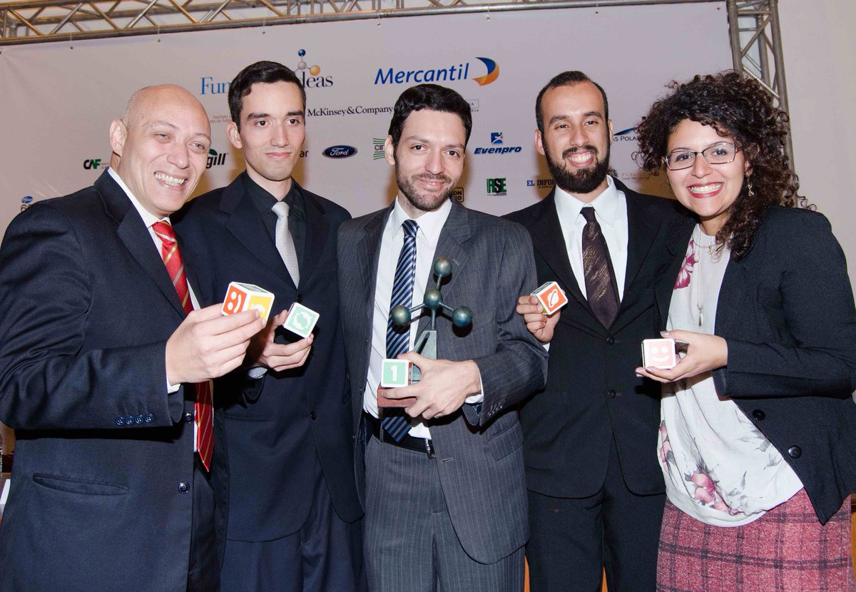 PleIQ_es's tweet photo. #SabíasQue #PleIQ fue ganador del 1er Lugar en la Categoría de Negocios del @ConcursoIdeas en 2014 #TBT #Venezuela https://t.co/86R8XG9eei