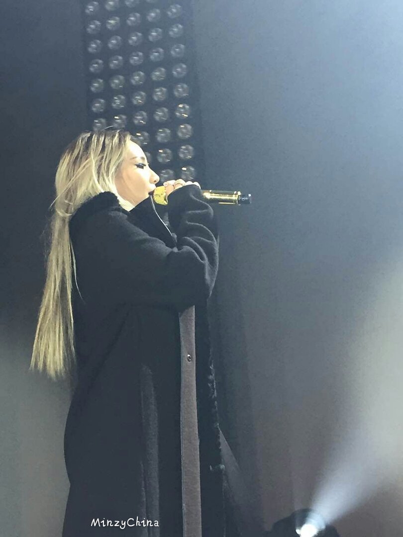 MinzyCN's tweet photo. HAPPY BIRTHDAY TO CL,CL 01.22 IN SHANGHAI ,from MinzyChina #CL #2NE1 https://t.co/Qhc4beAIEn