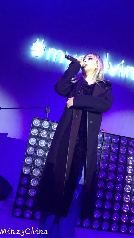 MinzyCN's tweet photo. HAPPY BIRTHDAY TO CL,CL 01.22 IN SHANGHAI ,from MinzyChina #CL #2NE1 https://t.co/Qhc4beAIEn