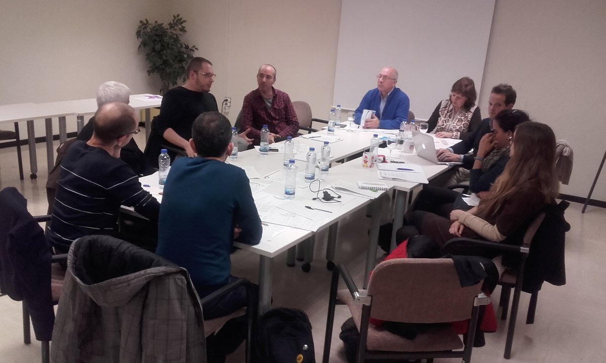 Comite1desembre's tweet photo. Seguim treballant x donar-li continuïtat al projecte de millora de la prevenció amb el q portem 3anys #QualityAction https://t.co/IcIaSLIP32